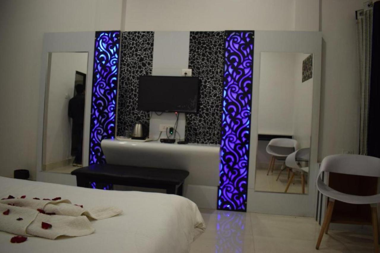 Hotel The Hills, Ambikapur Екстер'єр фото